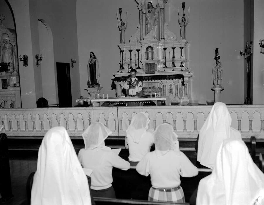 history of Iowa, Religious Structures, mass, Ottumwa, IA, Iowa History, veil, chapel, Iowa, Lemberger, LeAnn, Religion