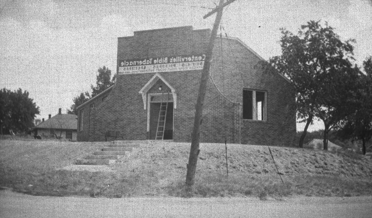 telephone pole, history of Iowa, Religious Structures, Iowa History, Lemberger, LeAnn, Iowa, Cities and Towns, church, ladder, Centerville, IA