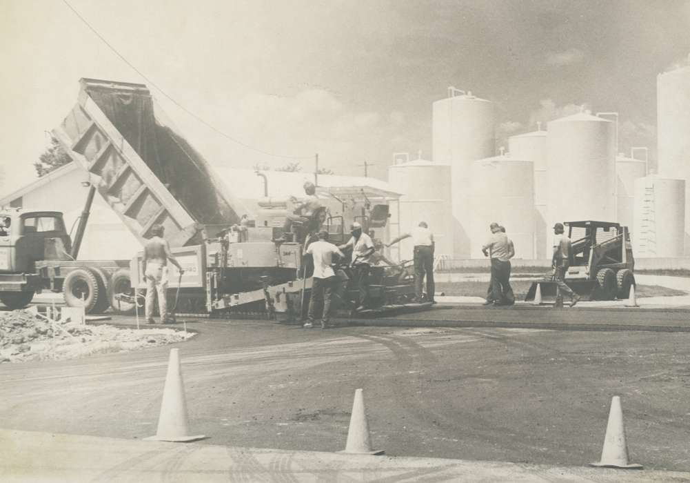 construction, Labor and Occupations, history of Iowa, Businesses and Factories, road paving, Waverly, IA, Waverly Public Library, Iowa, Iowa History, road paver