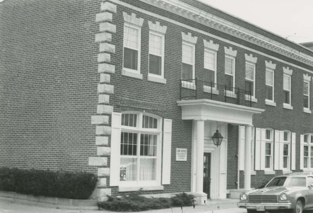 law office, history of Iowa, Iowa History, Iowa, Businesses and Factories, brick building, Waverly Public Library