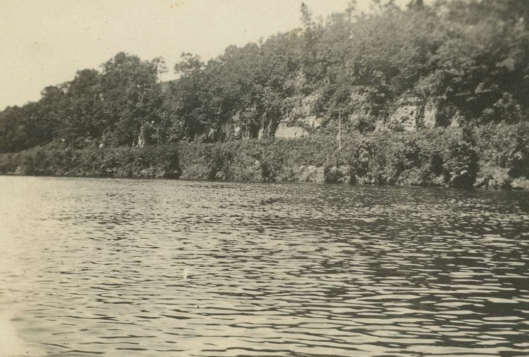 Hatcher, Cecilia, history of Iowa, Iowa History, Lakes, Rivers, and Streams, river, Iowa, Landscapes, Anamosa, IA, park