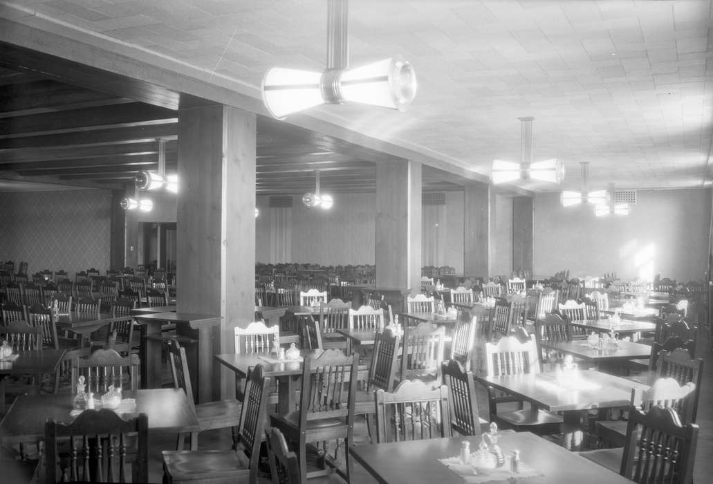 UNI Special Collections & University Archives, commons, history of Iowa, iowa state teachers college, Iowa, uni, table, chair, dining hall, Cedar Falls, IA, Iowa History, university of northern iowa, Schools and Education