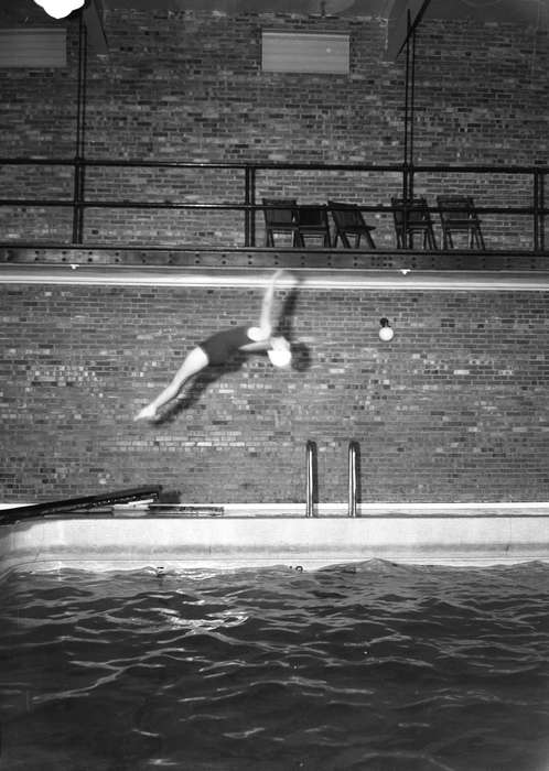 swimming, Cedar Falls, IA, history of Iowa, Iowa History, swimming cap, uni, iowa state teachers college, swimming pool, UNI Special Collections & University Archives, diver, Iowa, Schools and Education, Sports, university of northern iowa, pool