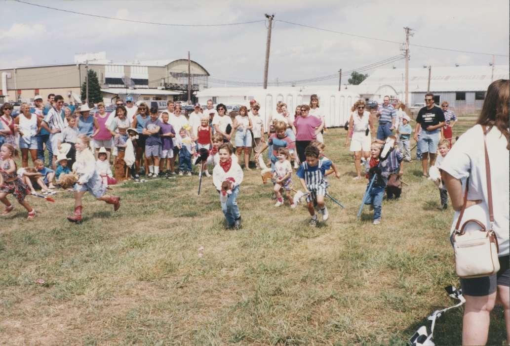 Iowa, Businesses and Factories, Fairs and Festivals, horse, Children, history of Iowa, race, Rossiter, Lynn, Sioux City, IA, Iowa History