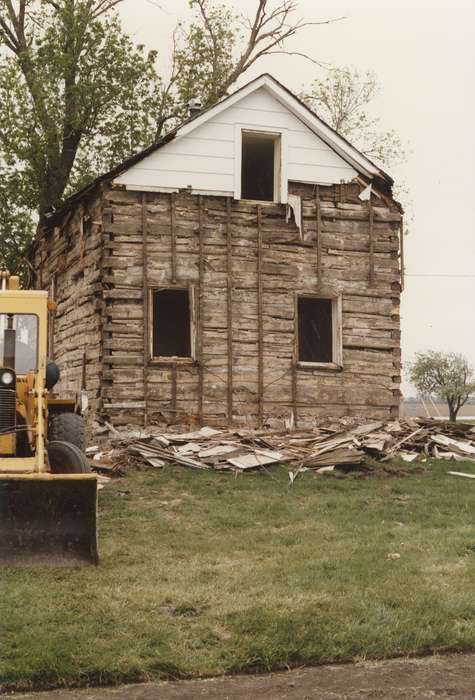 Iowa History, log cabin, Iowa, Waverly Public Library, house, Tripoli, IA, Homes, history of Iowa