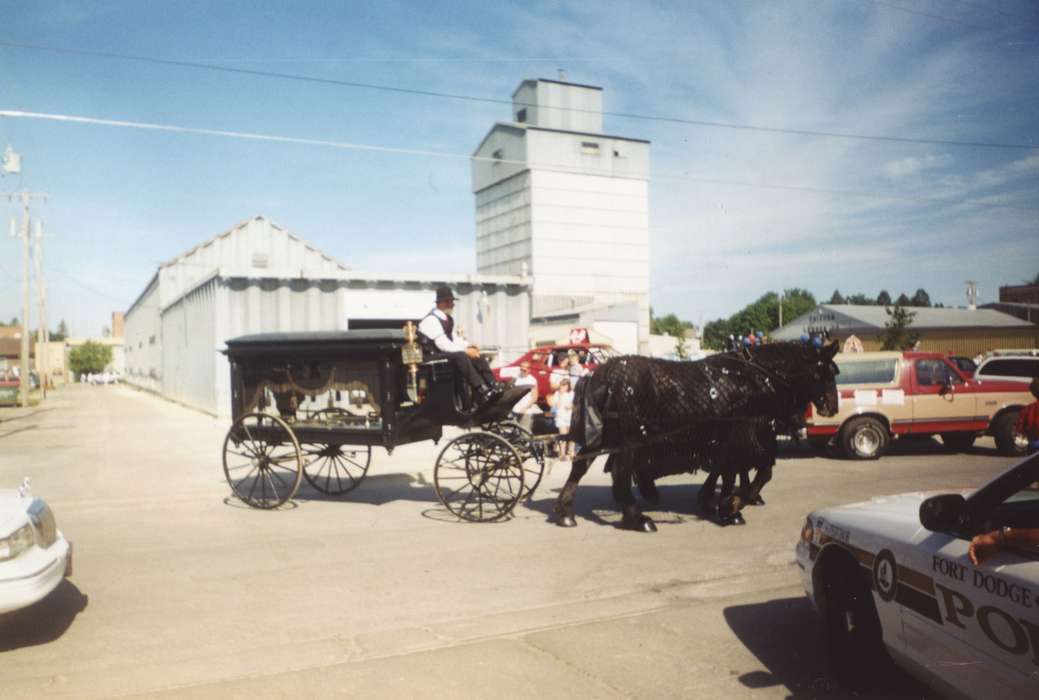 Stewart, Phyllis, Iowa, Animals, Fairs and Festivals, carriage, horses, Fort Dodge, IA, Cities and Towns, wagon, history of Iowa, Iowa History, buggy