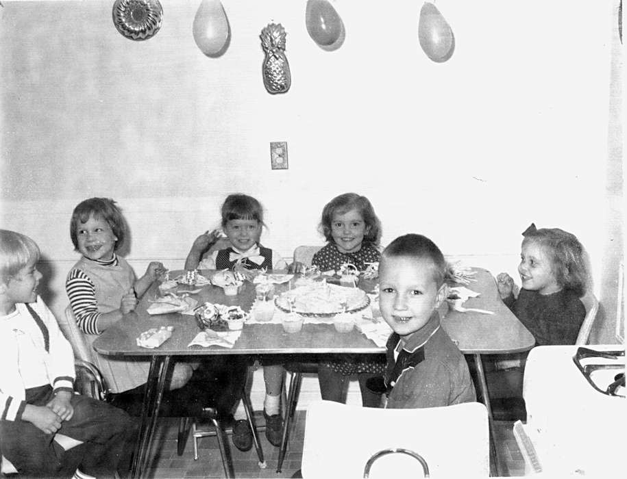 Portraits - Group, Windsor Heights, IA, history of Iowa, Iowa History, birthday cake, birthday, balloon, children, smile, Holidays, cupcake, McLaughlin, Angie, Iowa, Food and Meals, Children, birthday party