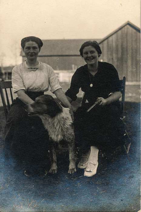 Portraits - Group, history of Iowa, Iowa History, Animals, gun, Anamosa Library & Learning Center, Iowa, Anamosa, IA, dog