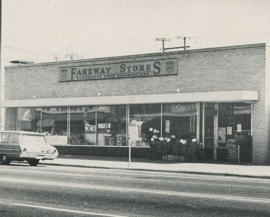 history of Iowa, Businesses and Factories, grocery store, Waverly, IA, Main Streets & Town Squares, Iowa, Waverly Public Library, Iowa History, Cities and Towns, fareway