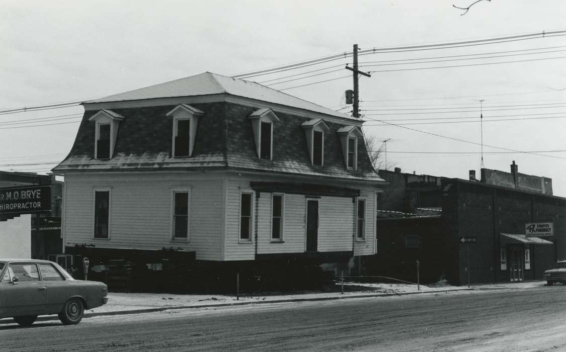 siding, pharmacy, Iowa History, history of Iowa, Motorized Vehicles, window, car, house moving, Waverly, IA, Iowa, chiropractor, Homes, street, Waverly Public Library