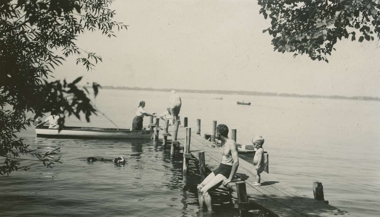 Iowa History, boats, Lakes, Rivers, and Streams, dock, Clear Lake, IA, Iowa, lake, McMurray, Doug, Outdoor Recreation, history of Iowa