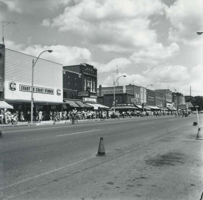 Main Streets & Town Squares, main street, history of Iowa, Iowa History, stores, Waverly Public Library, storefront, event, crowds, Iowa, Cities and Towns, street, Leisure