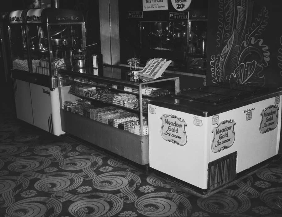 history of Iowa, Iowa History, concession stand, Entertainment, Ottumwa, IA, Lemberger, LeAnn, movie theater, candy, Iowa, theatre, Food and Meals, Leisure, ice cream