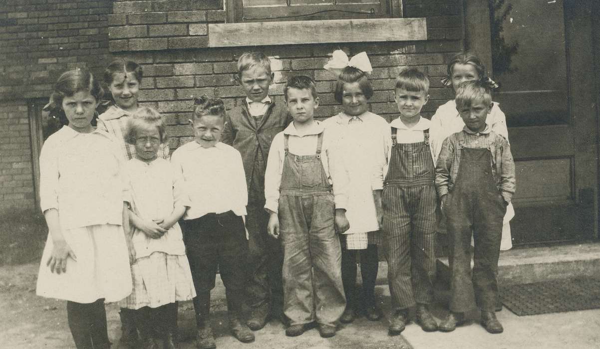 Portraits - Group, classmates, University of Northern Iowa Museum, brick, Iowa History, Iowa, skirt, IA, bow, overalls, Children, history of Iowa