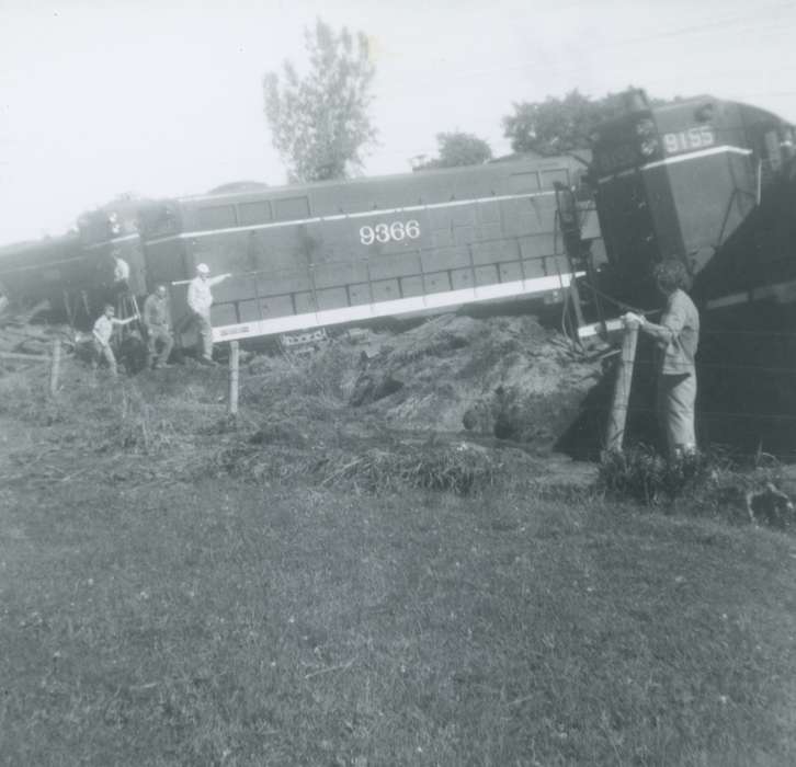 train, Wrecks, Iowa History, Iowa, Motorized Vehicles, Plummer, James, history of Iowa, New Hartford, IA