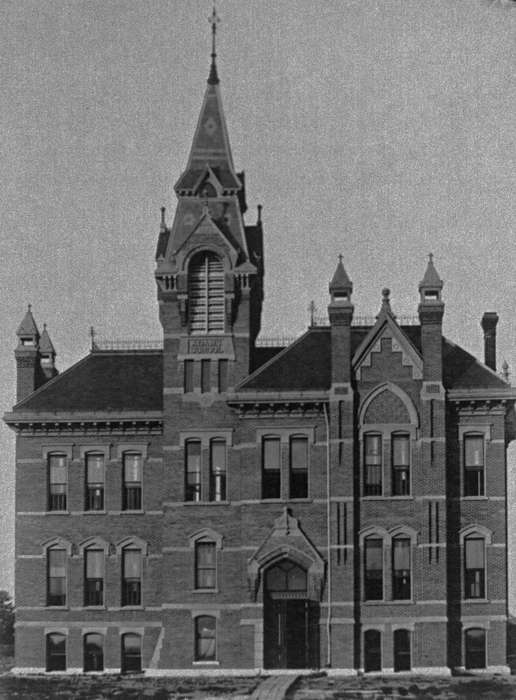history of Iowa, Iowa History, Ottumwa, IA, tower, school, Iowa, Lemberger, LeAnn, Schools and Education, elementary school