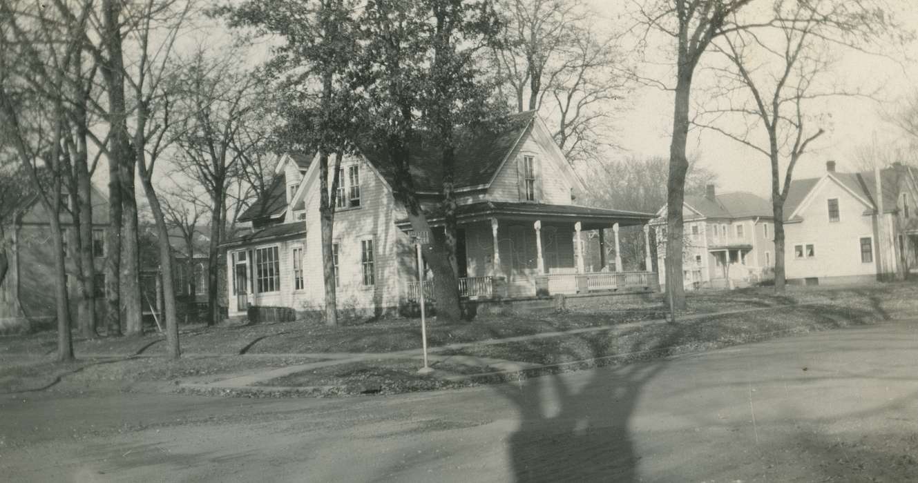 neighborhood, history of Iowa, suburban, Iowa History, houses, Iowa, Cities and Towns, Homes, correct date needed, Waverly Public Library
