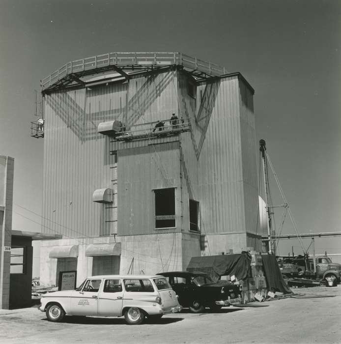 history of Iowa, Labor and Occupations, factory, Businesses and Factories, Waverly Public Library, factory work, Iowa, Motorized Vehicles, Iowa History, IA, cars