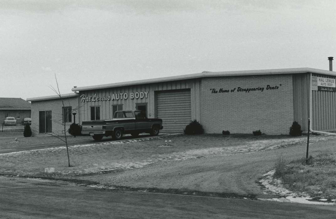 auto body shop, mechanic shop, Iowa History, pickup truck, history of Iowa, Winter, Motorized Vehicles, Businesses and Factories, truck, garage, Waverly, IA, Iowa, mechanic, Waverly Public Library
