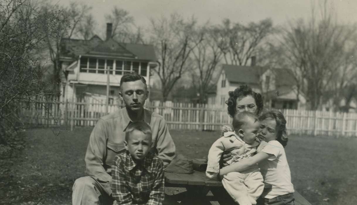 Portraits - Group, picnic table, Iowa History, Iowa, Families, McMurray, Doug, Webster City, IA, Children, history of Iowa