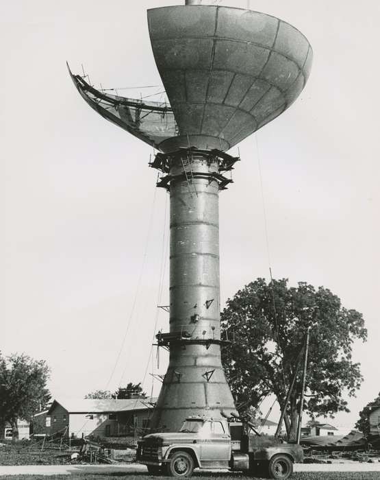 construction, history of Iowa, Waverly Public Library, Waverly, IA, Iowa, watch tower, Iowa History, Labor and Occupations