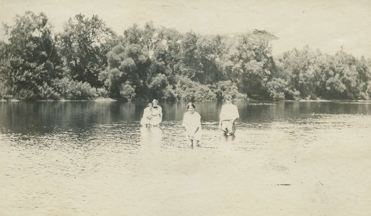 Portraits - Group, swimming, Iowa History, Lakes, Rivers, and Streams, Iowa, LeQuatte, Sue, IA, correct date needed, Leisure, river, history of Iowa