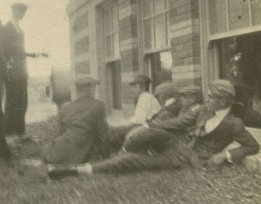 Iowa History, Leisure, Iowa, history of Iowa, Schools and Education, Hatcher, Cecilia, Anamosa, IA, students