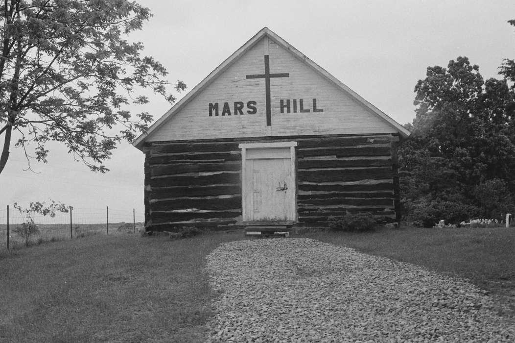 history of Iowa, Religious Structures, Ottumwa, IA, Iowa History, Lemberger, LeAnn, log cabin, cross, Iowa, fence, church, gravel