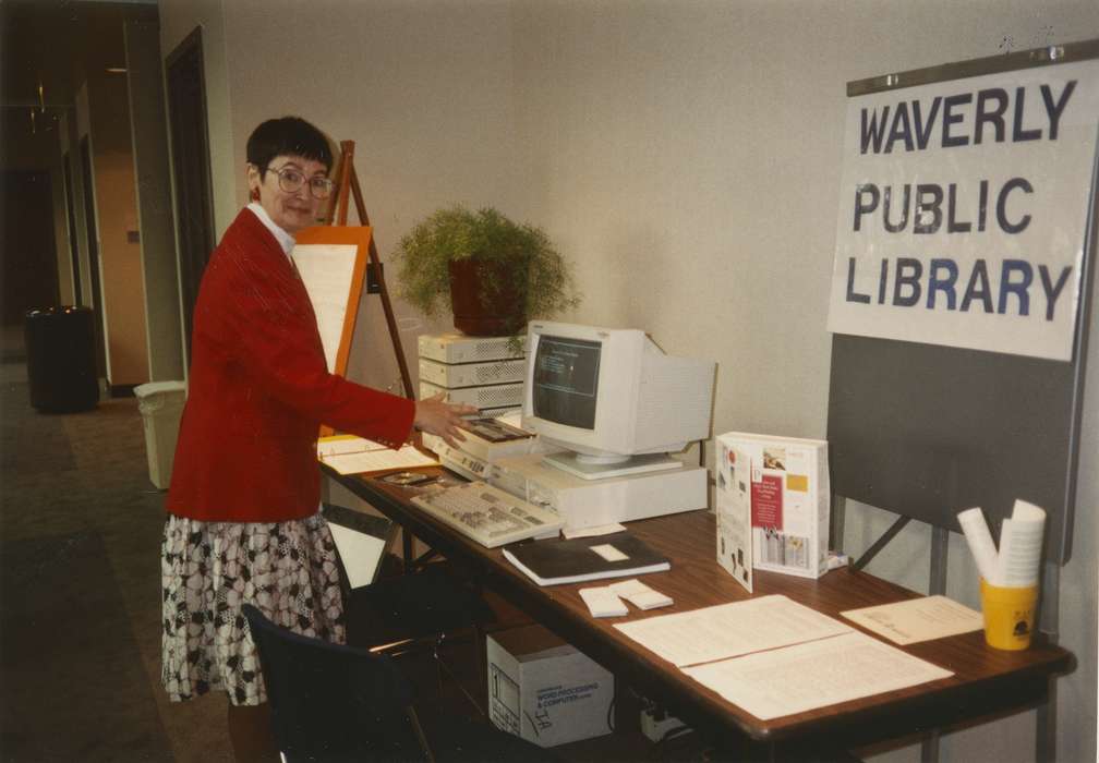 city hall, Portraits - Individual, Iowa History, history of Iowa, librarian, Civic Engagement, Waverly, IA, Iowa, Waverly Public Library, Labor and Occupations