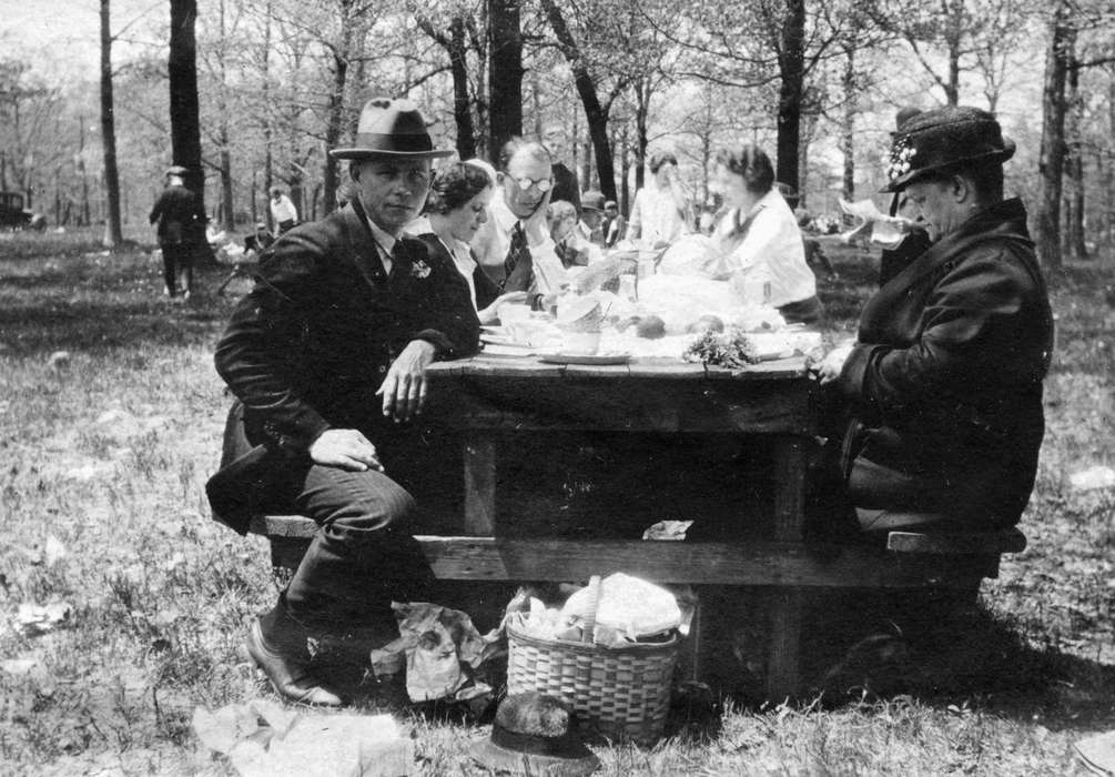 picnic table, Pettersen, Hugh, Iowa History, Iowa, history of Iowa, picnic basket, Food and Meals, Tippecanoe, IA, hat, picnic