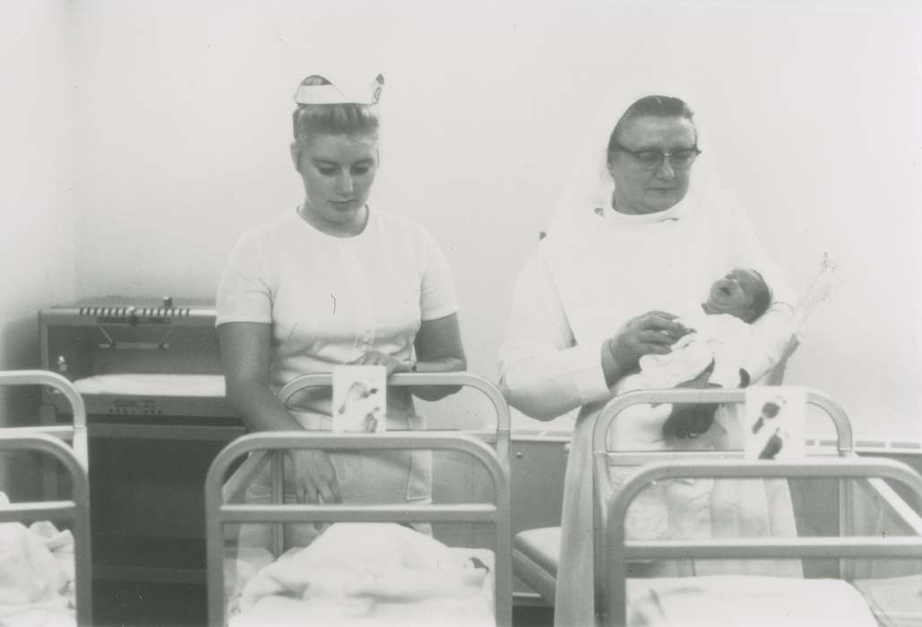 Portraits - Group, Iowa History, Iowa, baby, Anamosa, IA, nurse, Labor and Occupations, Hatcher, Cecilia, Hospitals, history of Iowa