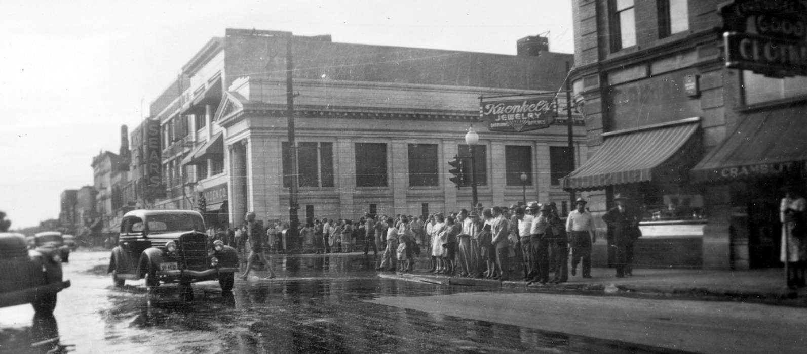 Cities and Towns, Iowa History, Iowa, Motorized Vehicles, Lemberger, LeAnn, history of Iowa, Ottumwa, IA