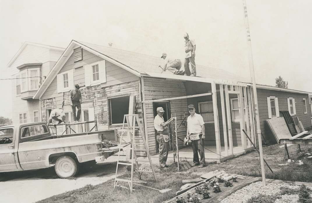 Military and Veterans, scaffolding, history of Iowa, construction materials, Iowa History, Motorized Vehicles, Waverly, IA, Iowa, ladder, construction, Waverly Public Library