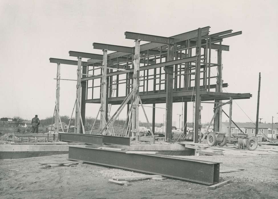 worker, history of Iowa, construction materials, Iowa History, steel beam, Waverly, IA, Iowa, construction, Waverly Public Library, building framework, Labor and Occupations