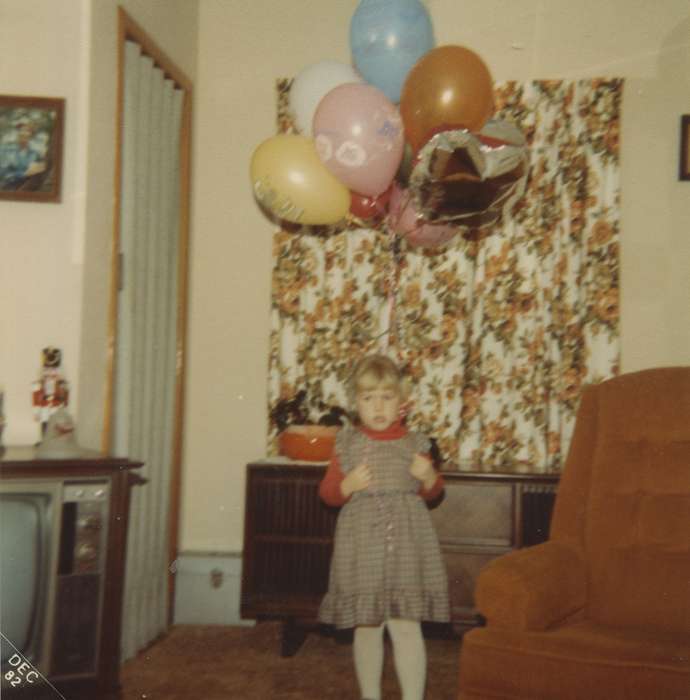 Reinbeck, IA, Portraits - Individual, Iowa History, curtain, balloon, Iowa, television, living room, East, Lindsey, Homes, Children, chair, history of Iowa