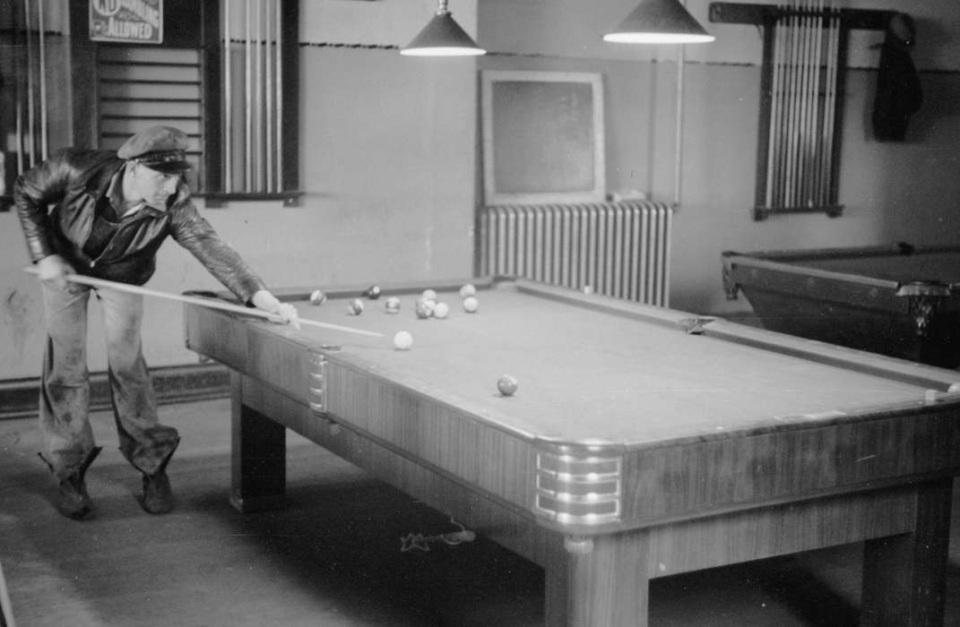 Library of Congress, history of Iowa, billiards, Iowa, Leisure, play, Iowa History, pool, playing, cap