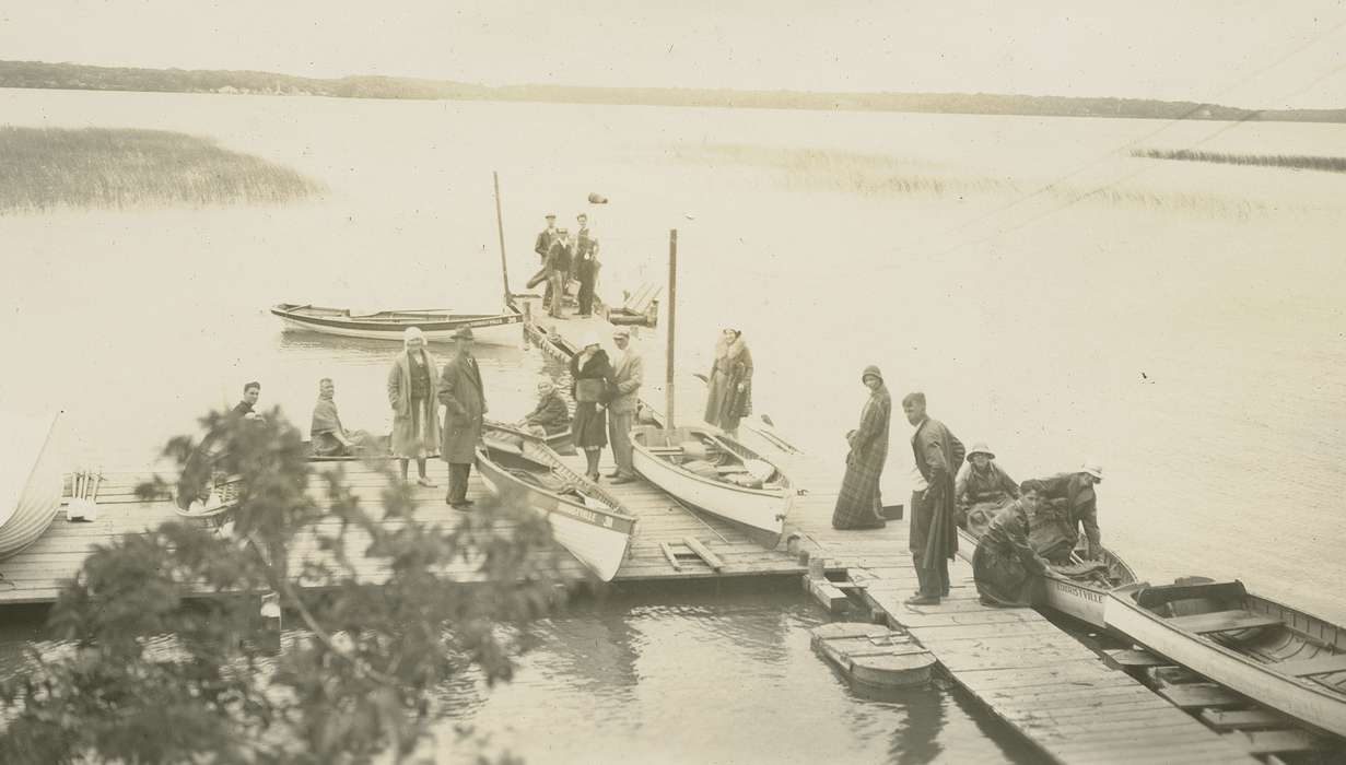 Outdoor Recreation, Iowa, dock, McMurray, Doug, boat, Lakes, Rivers, and Streams, Clear Lake, IA, history of Iowa, Iowa History