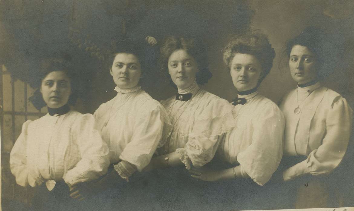 Portraits - Group, Iowa, necklace, bow, Joram, Elana, hairstyle, lace, Cedar Falls, IA, women, history of Iowa, Iowa History