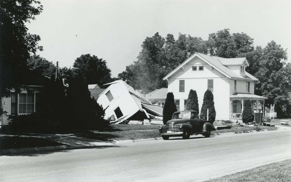 history of Iowa, house, Homes, Waverly, IA, Waverly Public Library, Iowa, car, Motorized Vehicles, street, wartburg, Iowa History, demolition