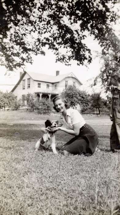 Animals, Schlichtmann, Linda, Cedar Falls, IA, dog, Iowa History, Iowa, history of Iowa