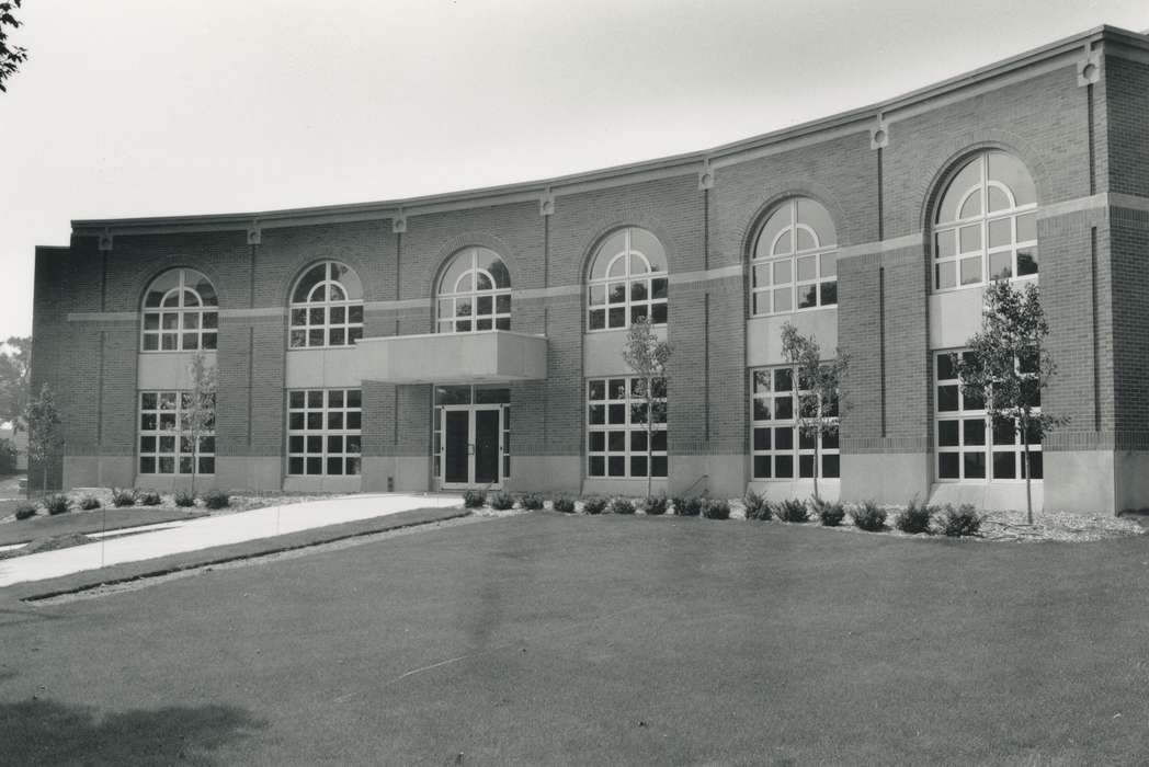 history of Iowa, Iowa History, brick building, Waverly, IA, Iowa, Landscapes, Schools and Education, Waverly Public Library, wartburg college