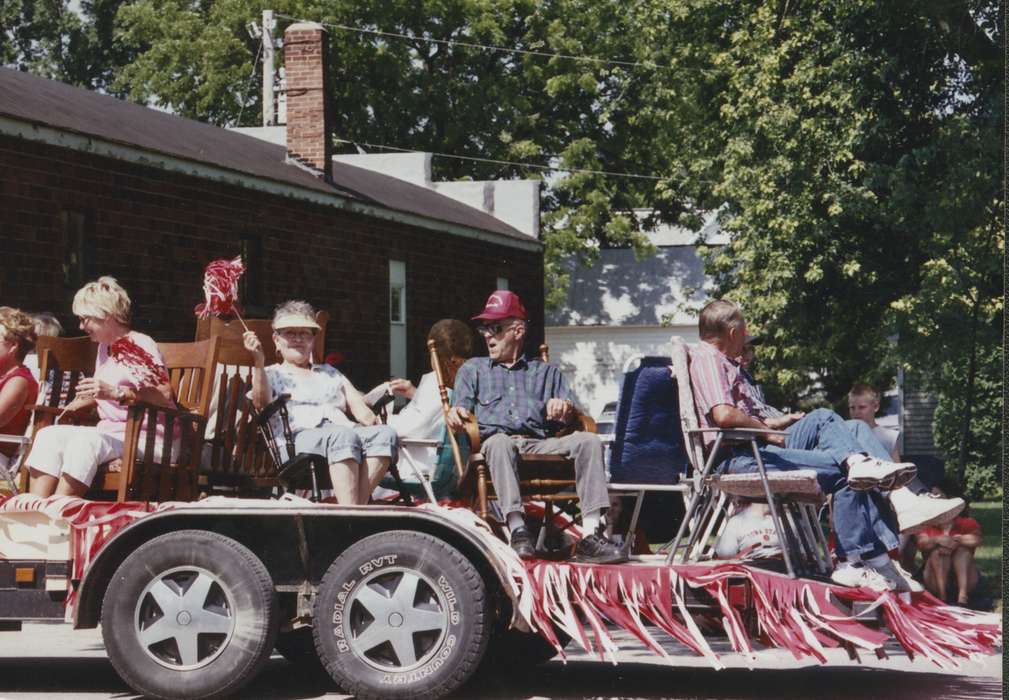 Ellsworth, IA, Tuttle, Kevin, float, history of Iowa, Iowa History, parade, Fairs and Festivals, Iowa, Cities and Towns