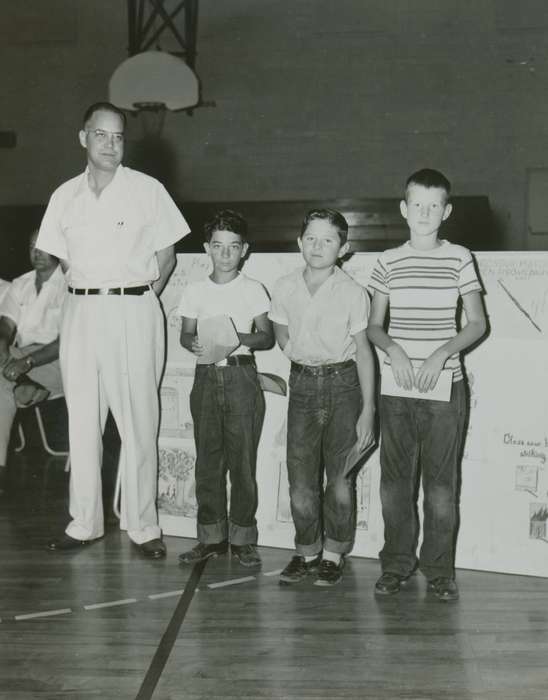 Portraits - Group, award, Abqaiq, Iowa, Schools and Education, Children, Civic Engagement, history of Iowa, Segebarth, Robert, Iowa History