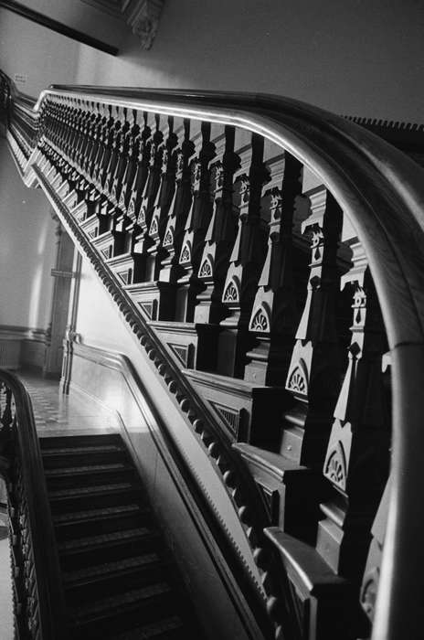 Iowa, staircase, capitol, Des Moines, IA, Lemberger, LeAnn, Cities and Towns, railing, history of Iowa, Iowa History