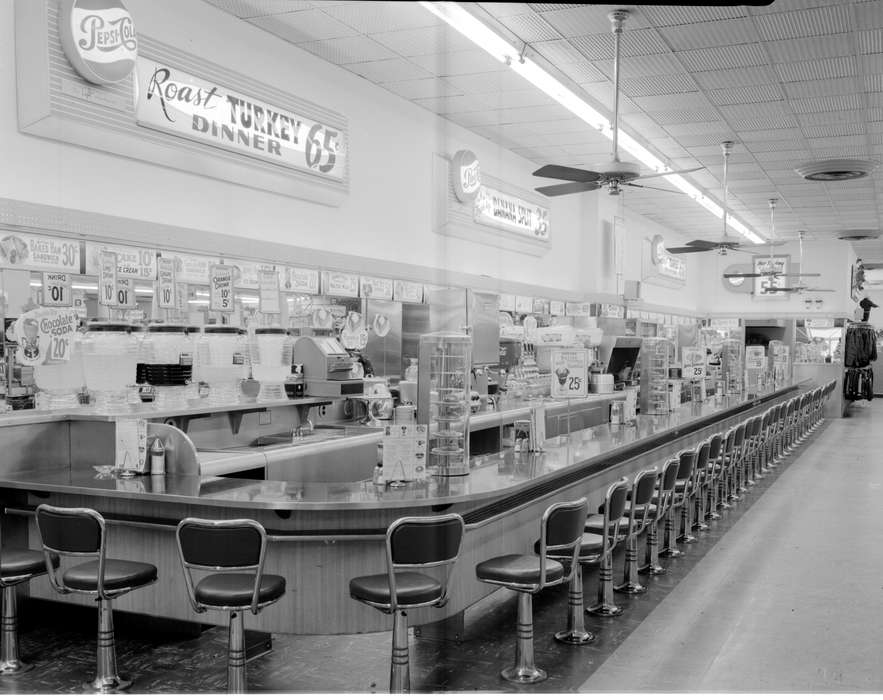 Lemberger, LeAnn, fan, stool, Iowa History, Iowa, history of Iowa, Businesses and Factories, bar, Ottumwa, IA, restaurant, Food and Meals, pepsi, soda fountain
