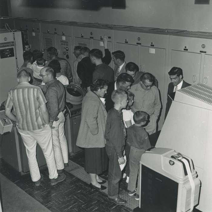Waverly Public Library, history of Iowa, Iowa History, IA, equipment, Businesses and Factories, Iowa, people, Children, lockers