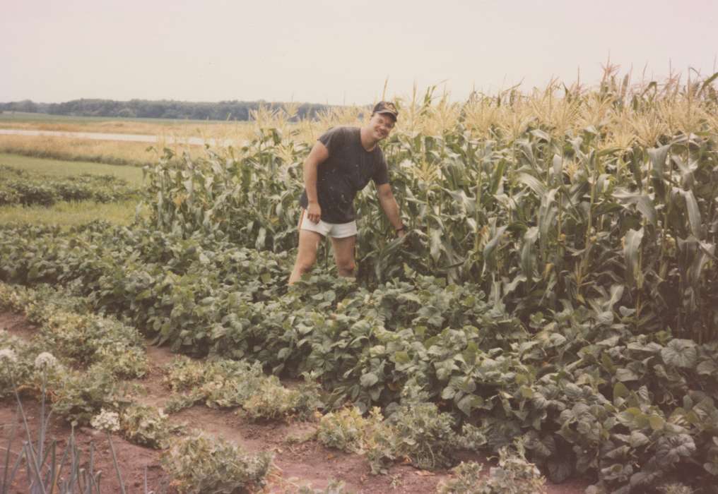 history of Iowa, Iowa History, IA, corn, garden, Iowa, Breja, Janice, Farms, Portraits - Individual