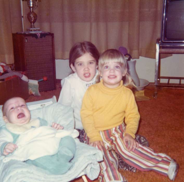 history of Iowa, happy, IA, Guild, Allison, Families, Iowa History, siblings, Iowa, crying, Homes, Children, baby