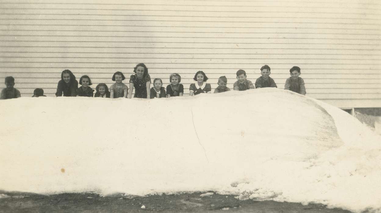 Portraits - Group, University of Northern Iowa Museum, Iowa History, Iowa, Schools and Education, IA, Children, history of Iowa, Winter