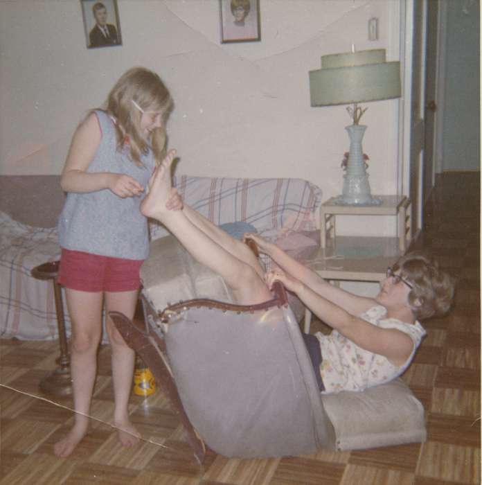 Travel, MN, history of Iowa, Iowa History, Families, Edmund, Sharon, chair, couch, Iowa, living room, Homes, silly, Children